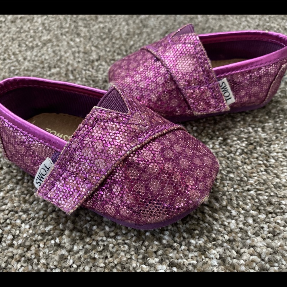 TOMS